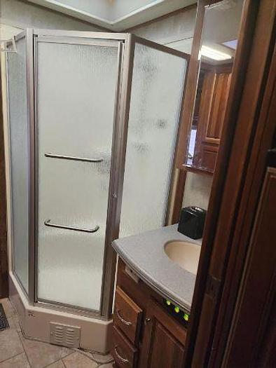 Used 2006 Monaco Winser