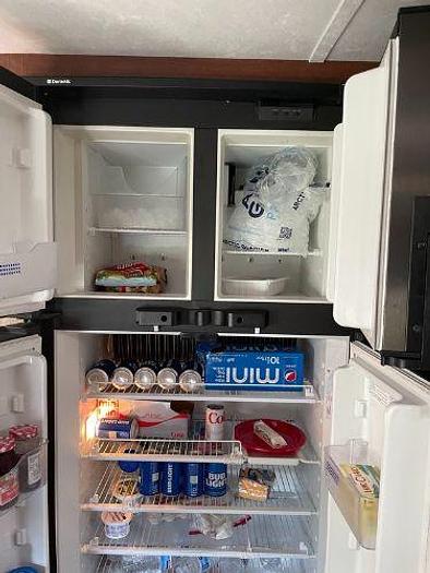 Used 2015 Forest River SUNSEEKER 3050S