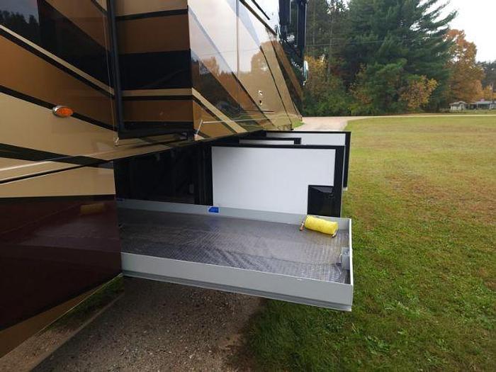 Used 2018 Newmar Dutch Star 4369