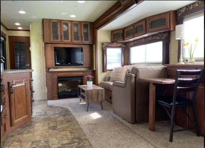Used 2012 Jayco Seneca 36FK