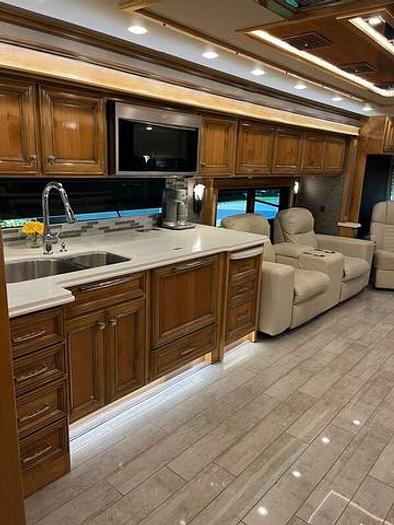 Used 2021 Tiffin Motorhomes Phaeton 44 OH