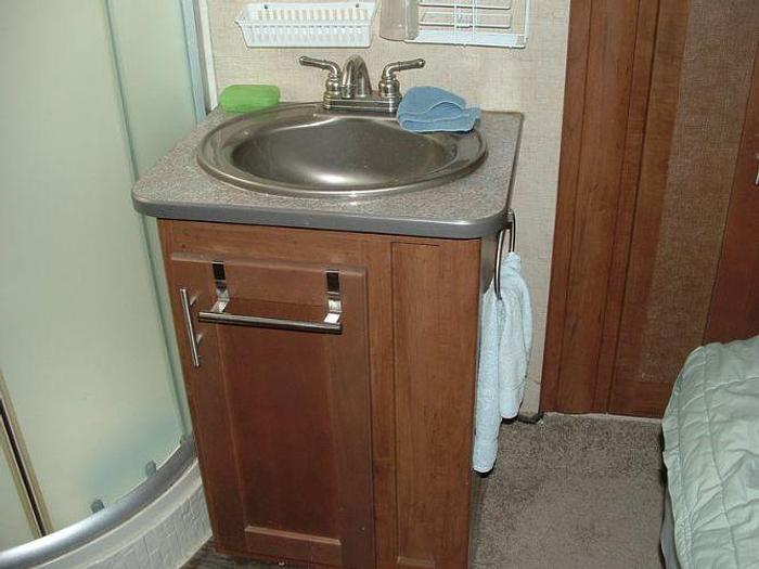 Used 2016 Forest River Wildcat Maxx 242RLX