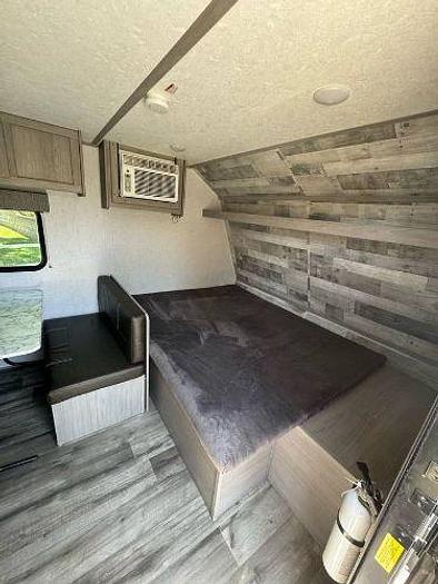 Used 2023 Coleman Lantern 17B