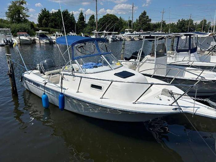 Used 2002 Key West 23 W/A