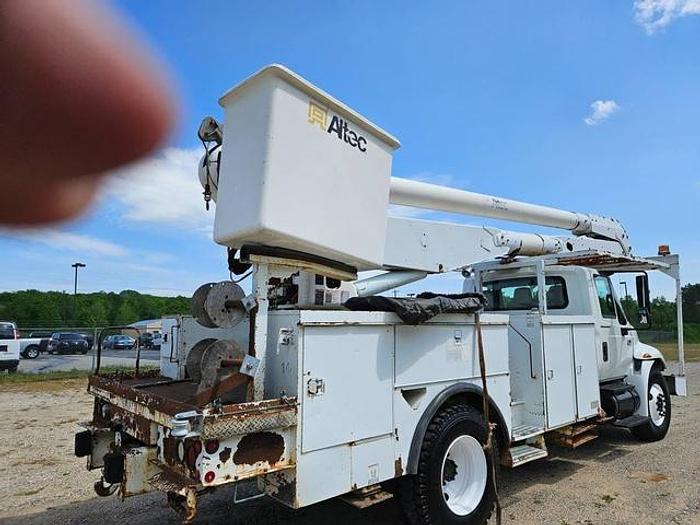 Used 2005 International 4300 DT466