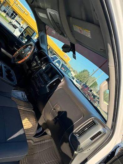 Used 2019 Chevrolet Silverado MD LT