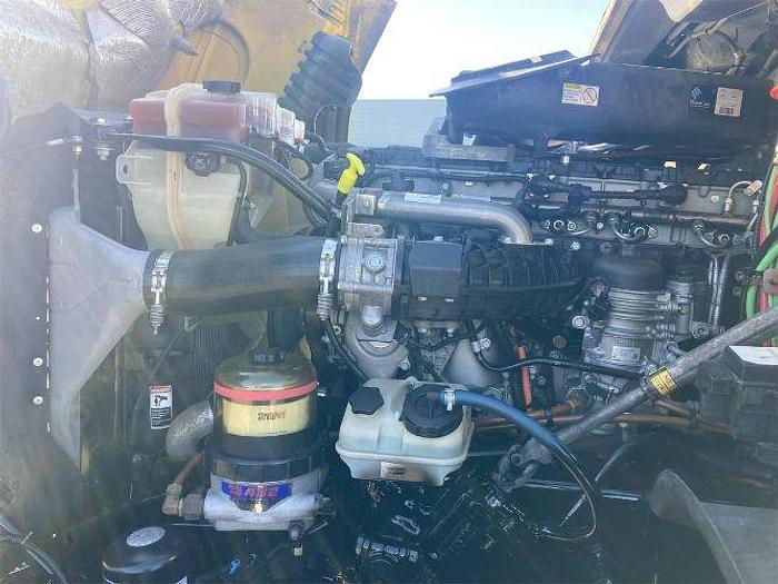 Used 2015 Freightliner Cascadia