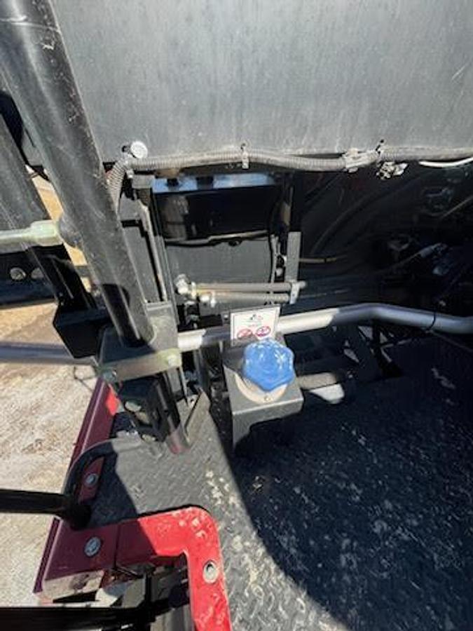 Used 2013 CASE IH 7230 Combine