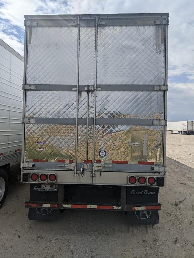 Used 2015 Utility 3000R 53' Reefer Trailer