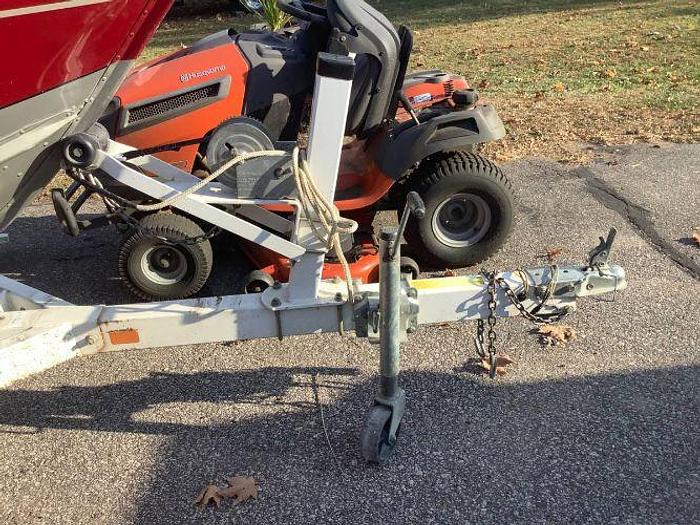 Used 2001 LUND Mr Pike