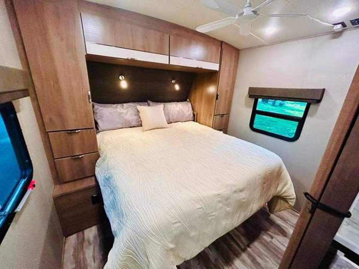Used 2021 Grand Design Imagine