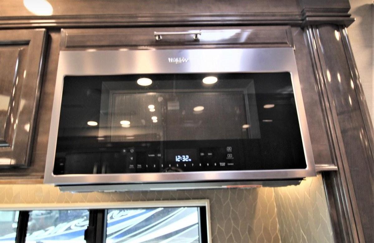 Used 2021 Entegra Coach Aspire 44B