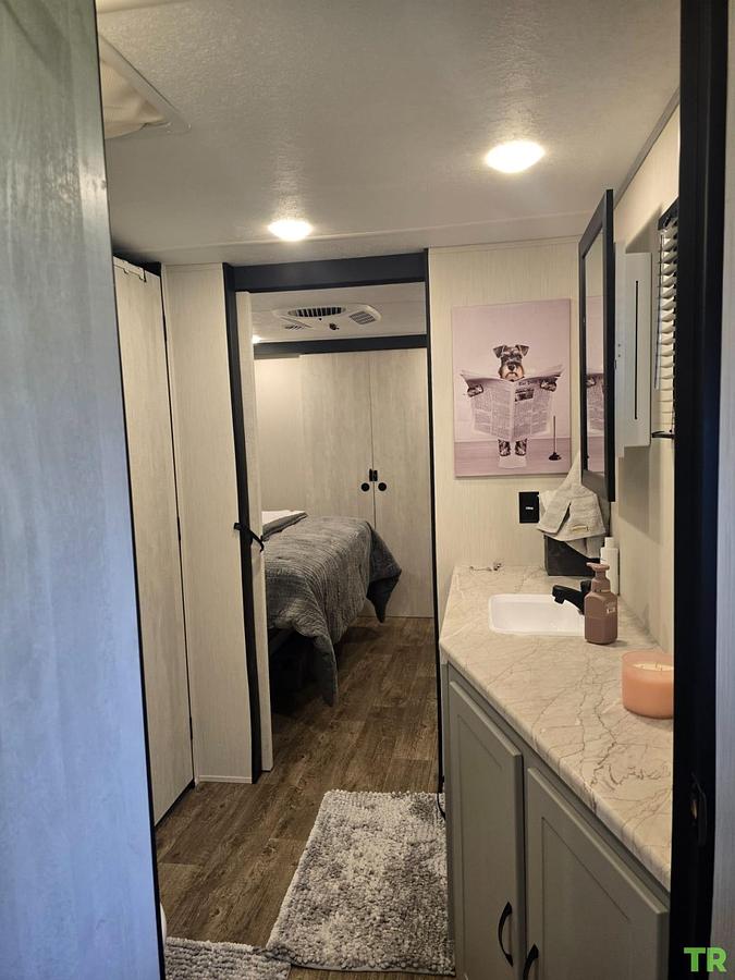 Used 2023 Forest River Vibe 34XL Travel Trailer – Used Only 3 Times – Excellent Condition – Many Extras