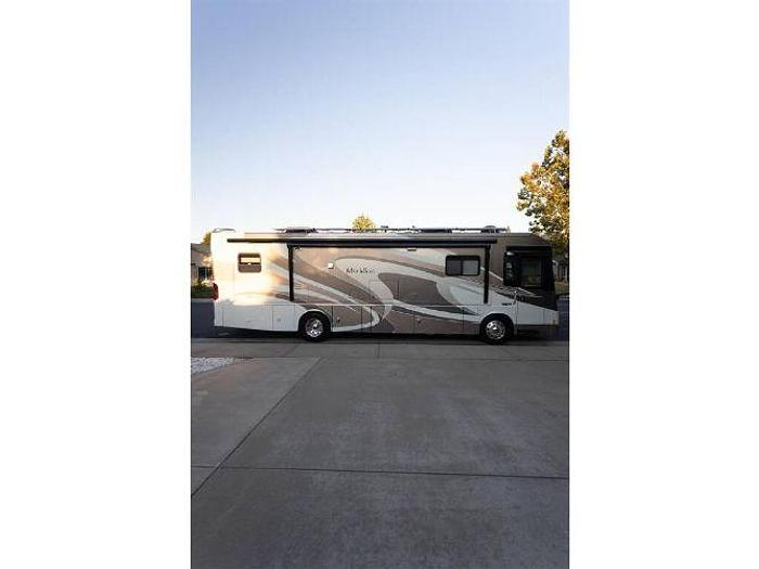 Used 2013 Itasca Meridian 36M
