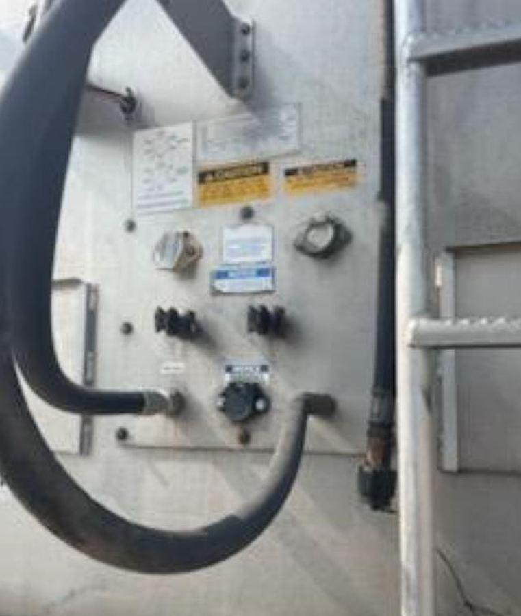 Used 2018 Trail King 50-Foot Trailer
