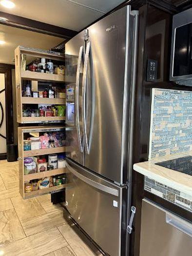 Used 2019 Thor Motor Coach Tuscany 45MX I6 Diesel Pusher