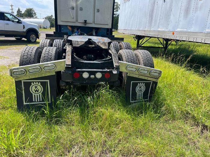 Used 2013 KENWORTH T660