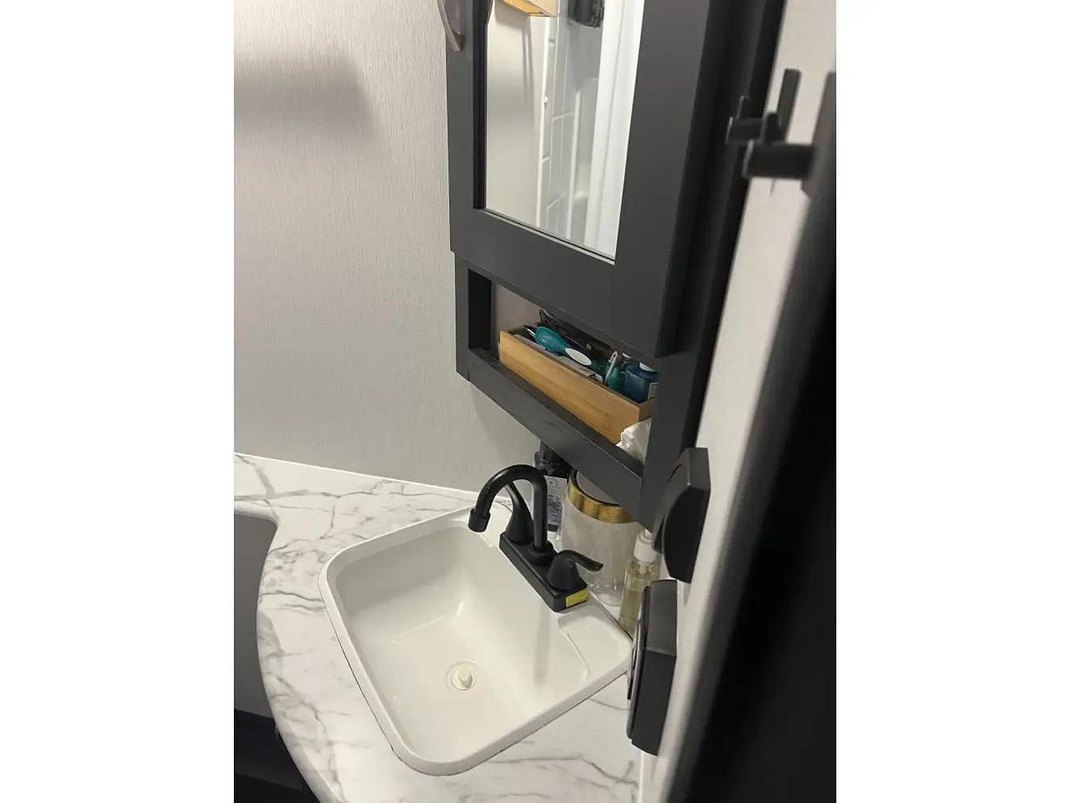 Used 2023 Coachmen Freedom Express Select 22se