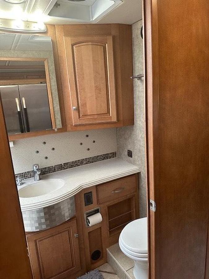 Used 2014 Winnebago Journey 34B Class A Motorhome