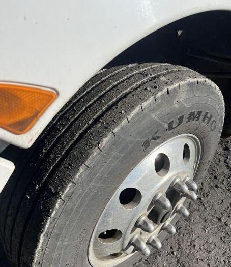 Used 2017 KENWORTH T370