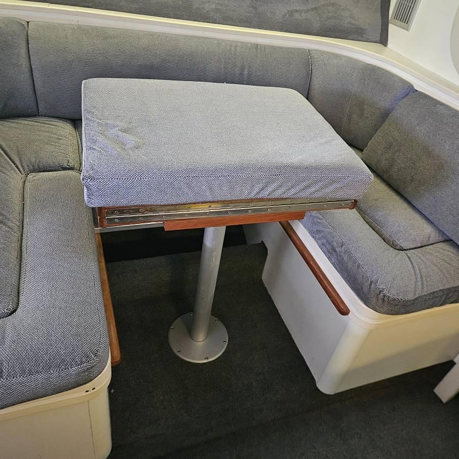 Used 1990 Tiara Slickcraft 310 SC with Trailer