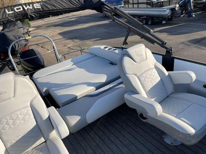 Used 2023 Lowe SS230DH CL