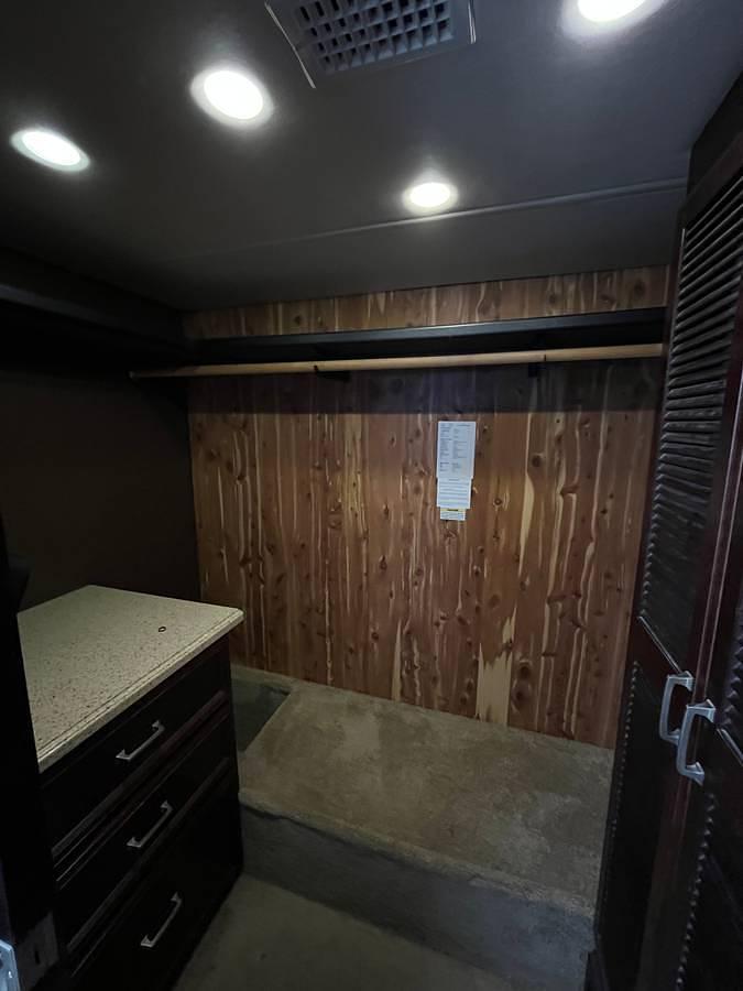 Used 2014 American Coach American Revolution 42T Class A Motorhome