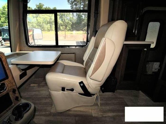 Used 2017 Thor Motor Coach Palazzo 36.1