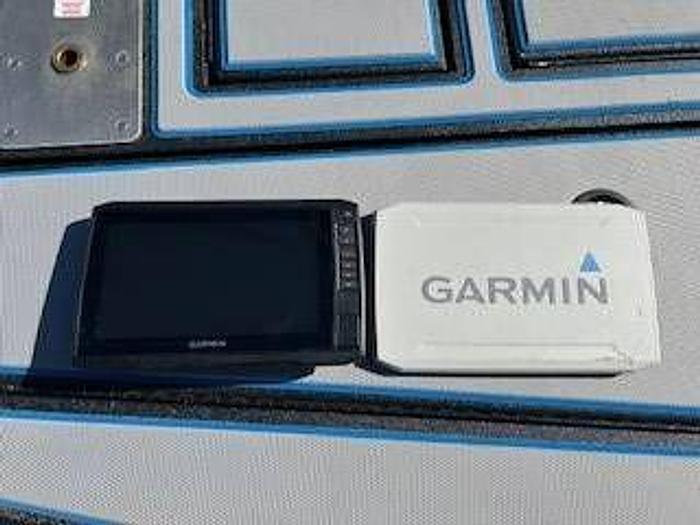 Used 2022 Xpress H17