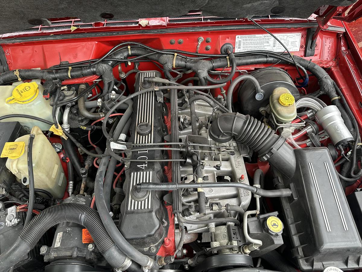 Used 1996 Jeep Cherokee 2WD 4-Door