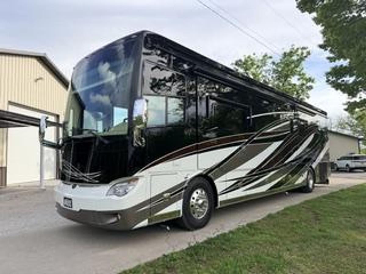 Used 2017 Tiffin Motorhomes Allegro Bus 40SP