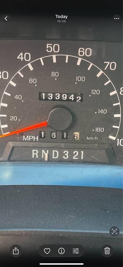 Used 2003 Ford F650 Super Duty Super Cab & Chassis XLT Cab & Chassis 4D