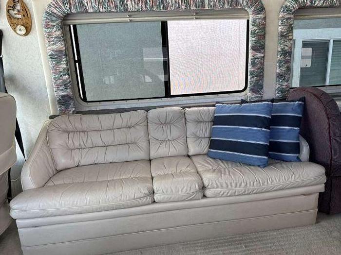 Used 1996 Gulf Stream Tourmaster 39 Ft Diesel Pusher