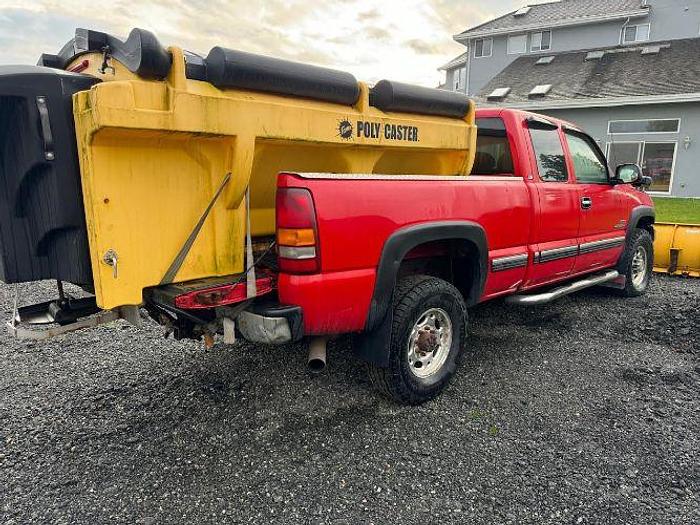 Used 2002 Chevrolet Silverado 2500HD with Snow Plow