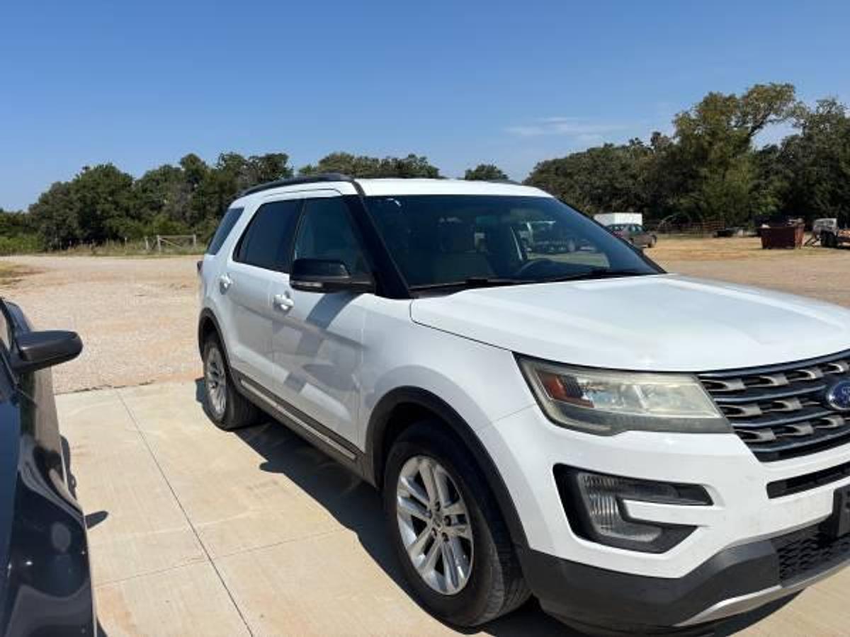 Used 2017 FORD EXPLORER