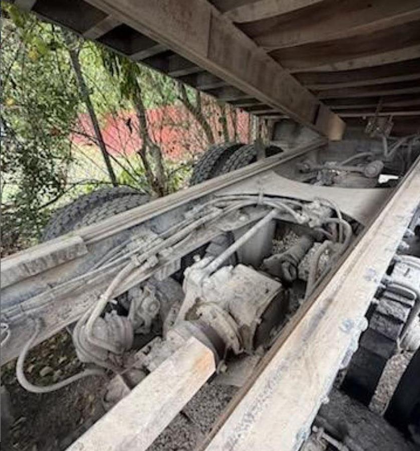 Used 1999 Mack RD690-S Dump Truck