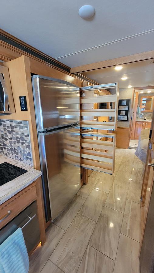 Used 2017 Thor Aria 3901 Class A Motorhome