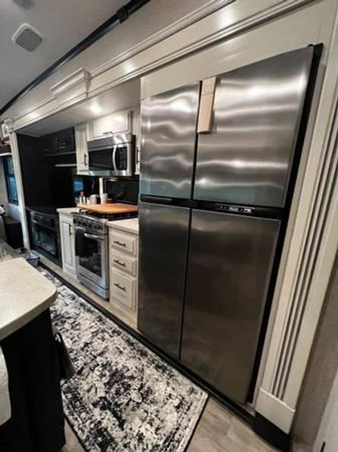 Used 2021 Jayco Pinnacle 36FBTS Fifth Wheel