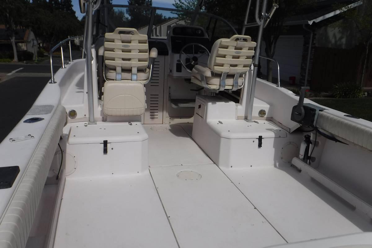 Used 2002 Grady White 228 Seafarer