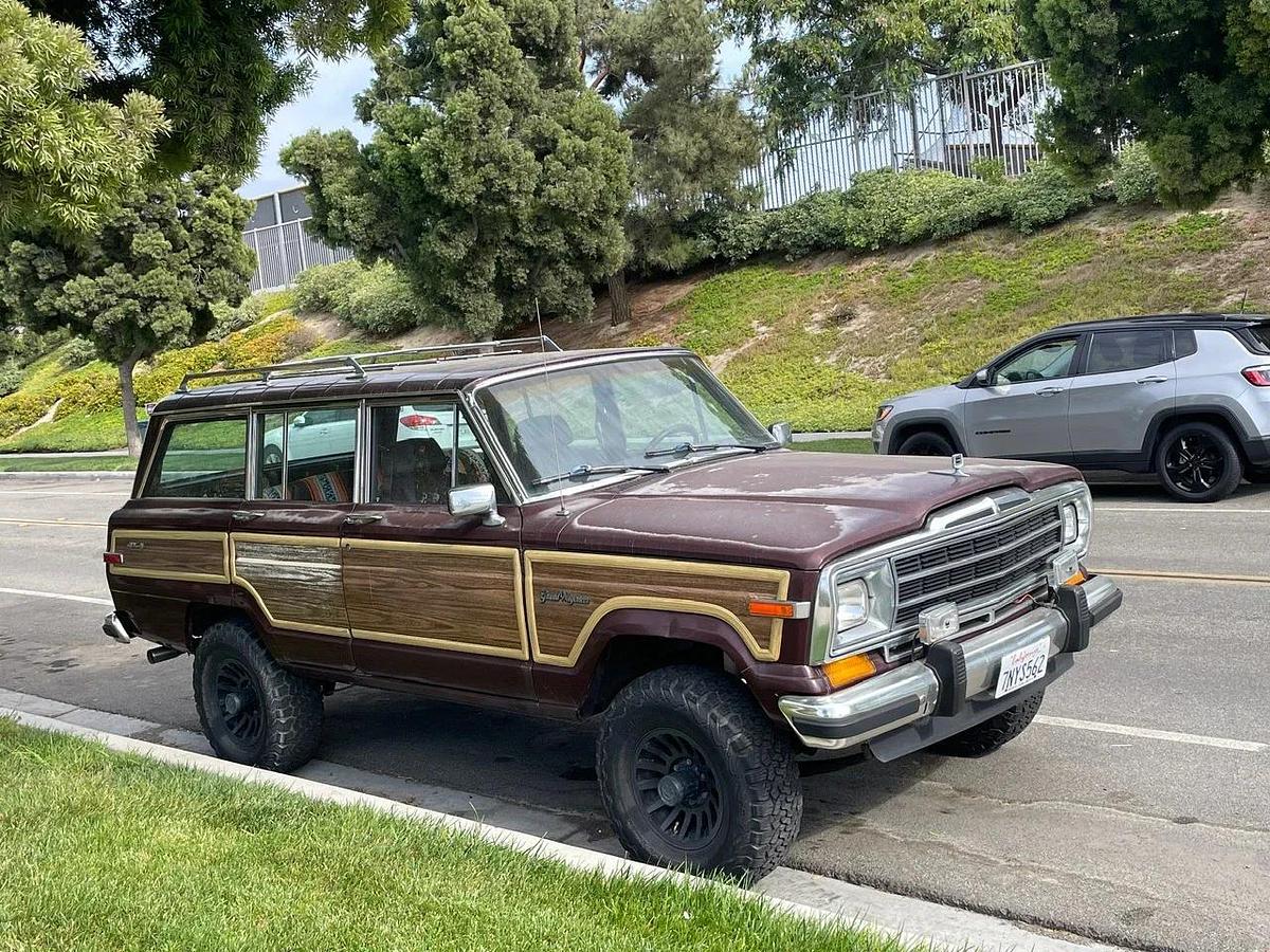 Used 1987 Jeep Grand Cherokee Wagoneer