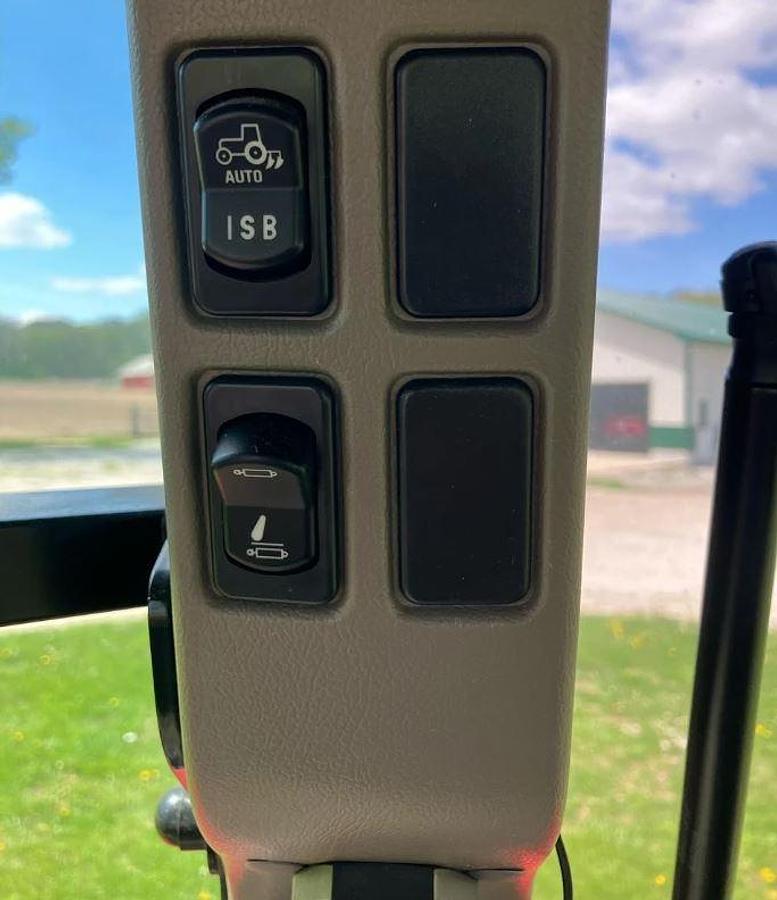 Used 2022 CASE IH MAXXUM 125 Tractor