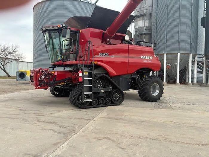 Used 2021 Case IH 9250 Combine