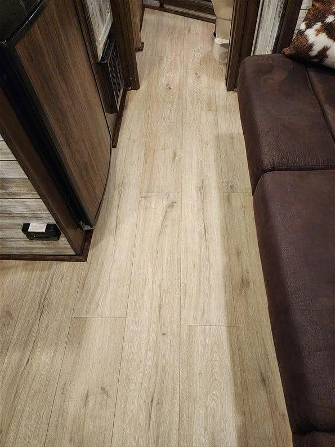 Used 2019 Lakota 7209 2 Horse Trailer with Living Quarters