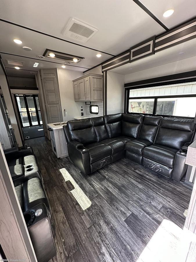 Used 2023 Keystone Fuzion 430 Fifth Wheel Toy Hauler