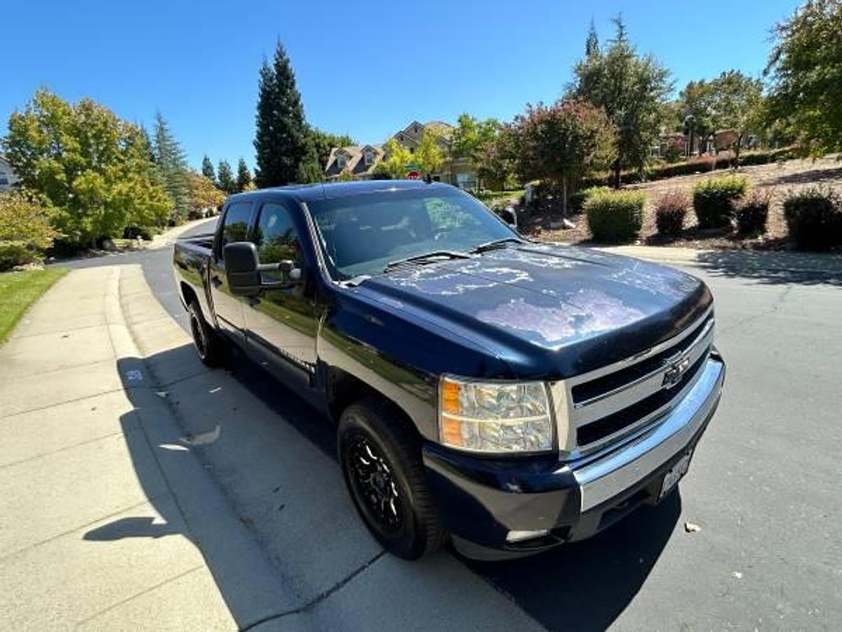 Used 2007 Chevrolet Silverado 1500 Z71 4x4