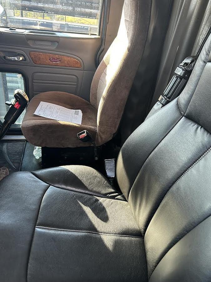 Used 2006 Peterbilt 379