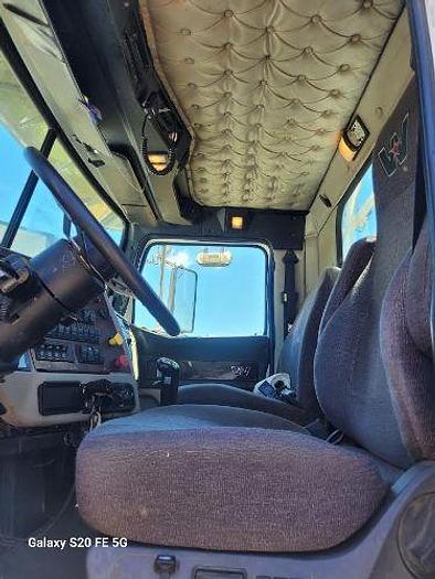 Used 2014 WESTERN STAR 4900 SF and 1979 General Log Trailer