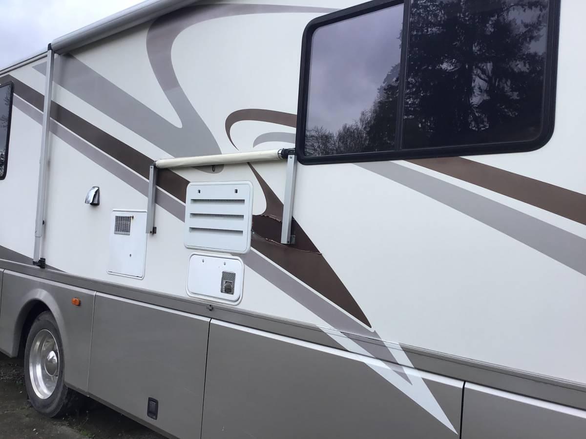 Used 1998 Monaco Diplomat
