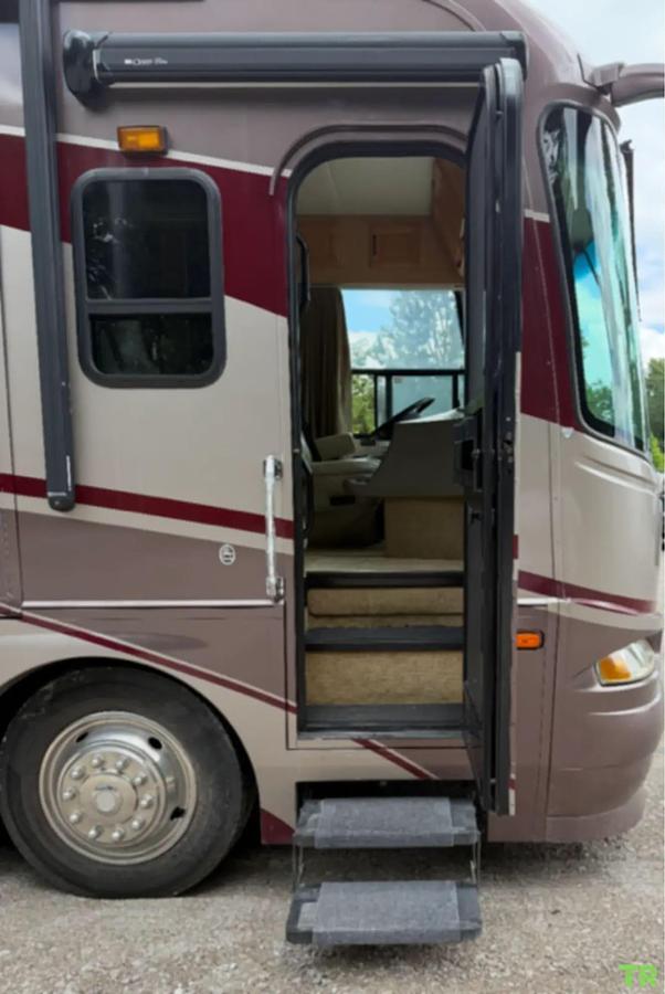 Used 2006 Coachmen Sportscoach Encore 40TS