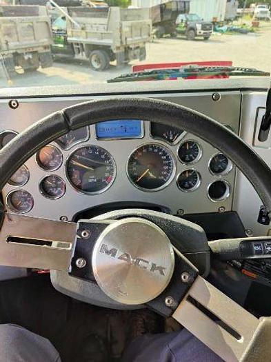 Used 2016 Mack GRANITE GU713